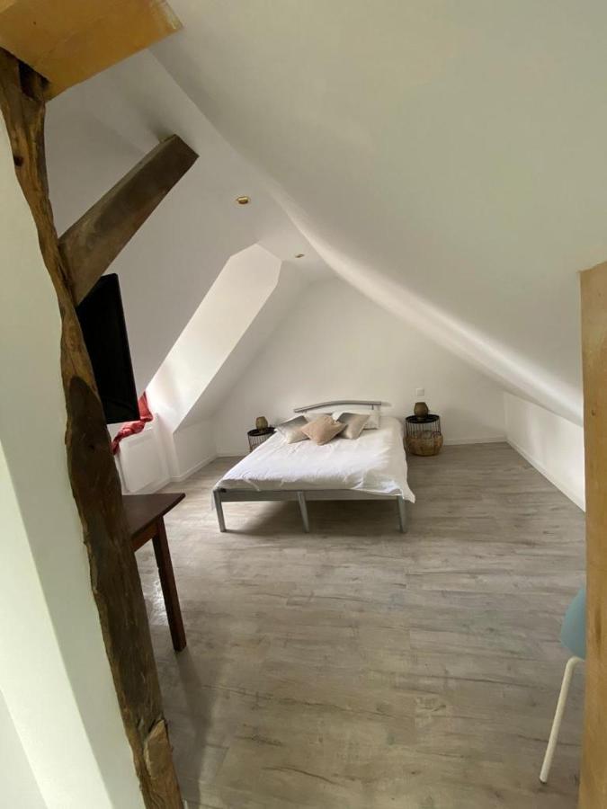 L'Annexe Du Chateau De Saint Genix Exteriér fotografie