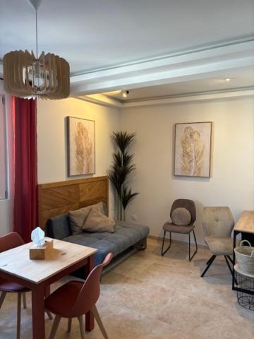 L'Annexe Du Chateau De Saint Genix Exteriér fotografie